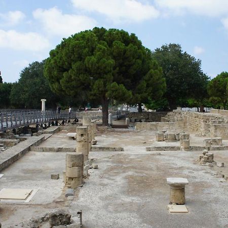 Townhouse Queens Gardens Paphos Eksteriør billede
